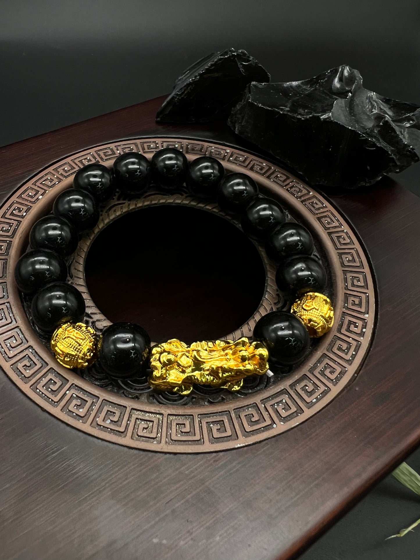 Feng Shui Lucky Prayer Beads Bracelet – Gold Pixiu Wealth & Good Luck Changing Bracelet for Men & Women | KwangYin